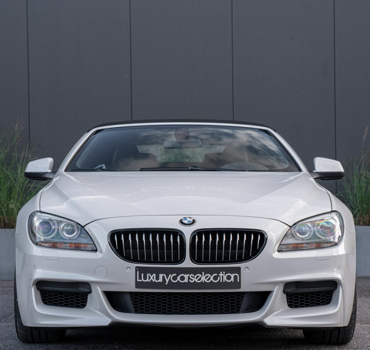 BMW-640-Cabrio-M6-pack-Luxurycarselection-Te-Koop-7
